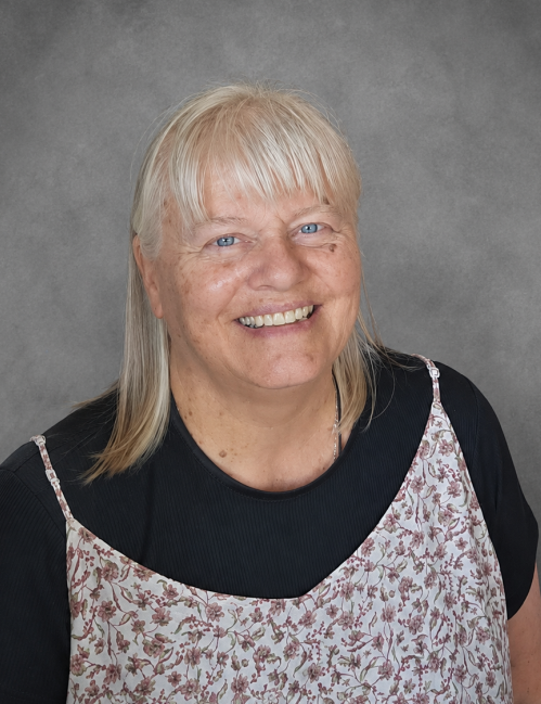 MACLEOD, Linda MacLeod 6a32890265d29
