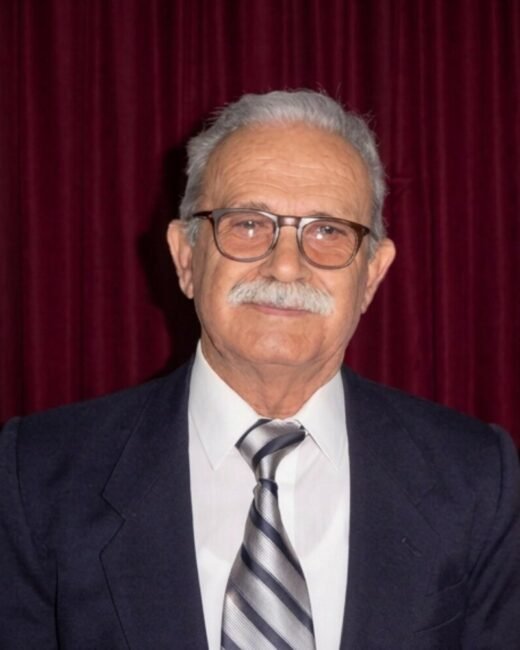 dr adil naoum