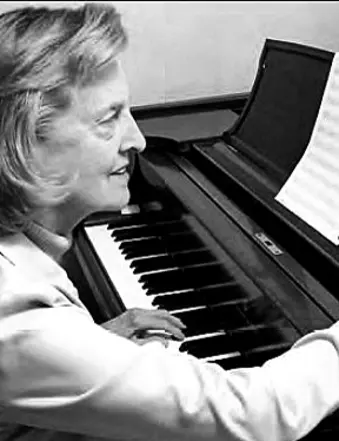 HENDERSON, Ruth Louise Watson Henderson thumbnail 1