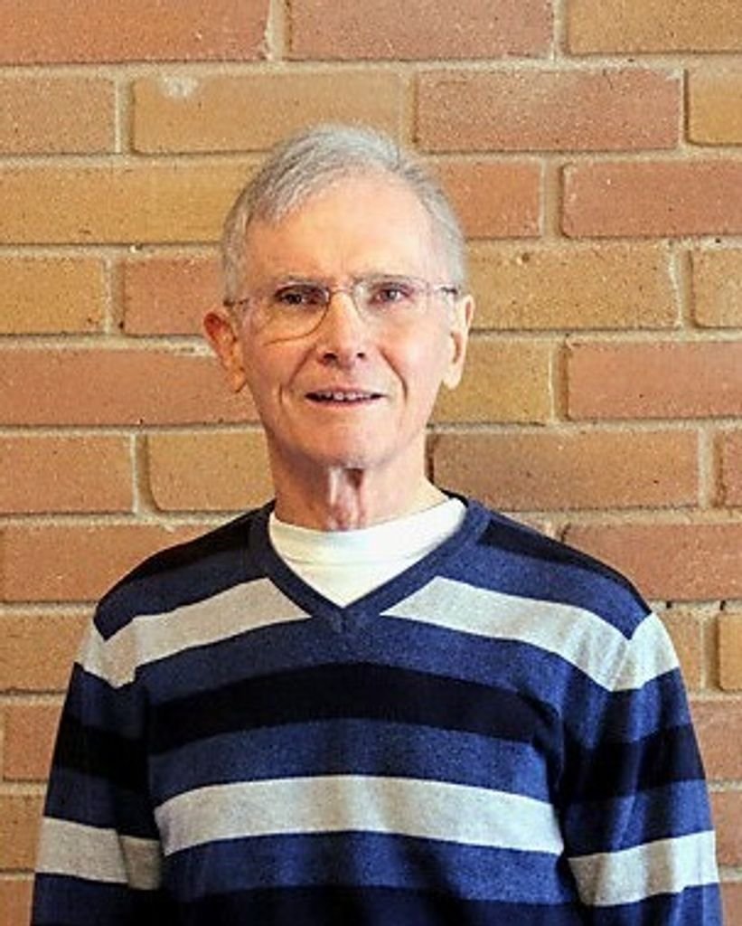 ROACH, Lorne Cecil Roach C.A. lg (3)